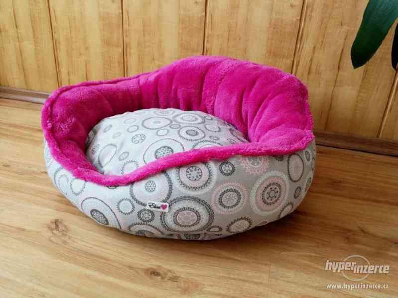 Pelíšek pro menší plemena psů a kočičky - foto 1