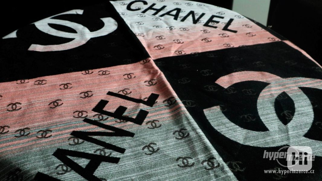Nový šátek Chanel 180 x 70 cm - foto 1