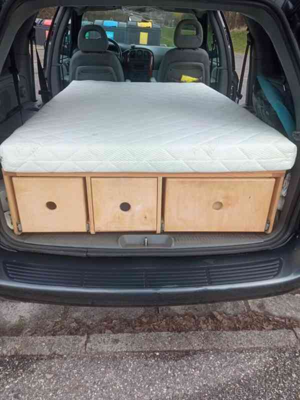 Chrysler Voyager 2,8   IV, CRD, r.v. 2005 - foto 14