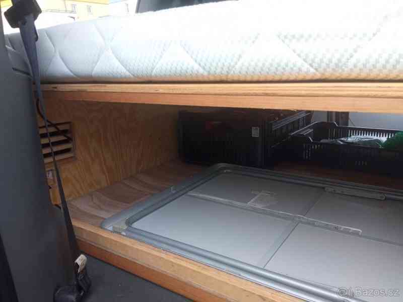 Chrysler Voyager 2,8   IV, CRD, r.v. 2005 - foto 19