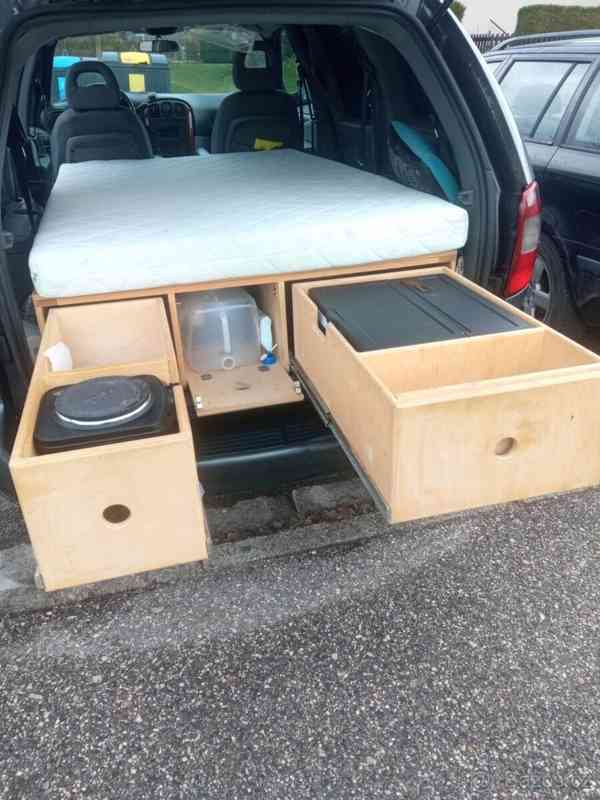 Chrysler Voyager 2,8   IV, CRD, r.v. 2005 - foto 15