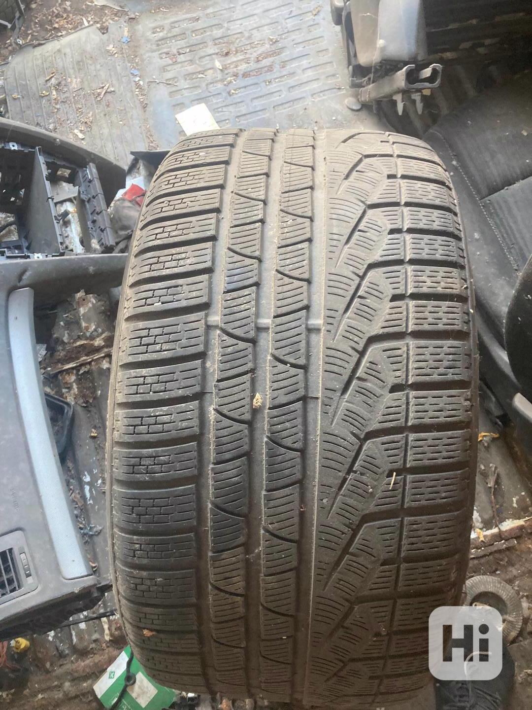 PIRELLI 235/55 R 19 SCORPION WINTER 105H 4kusy - foto 1