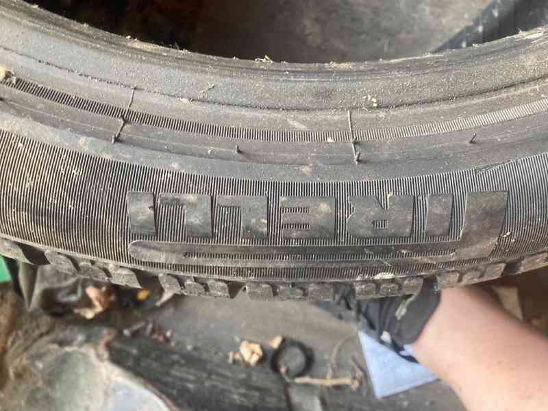 PIRELLI 235/55 R 19 SCORPION WINTER 105H 4kusy - foto 3