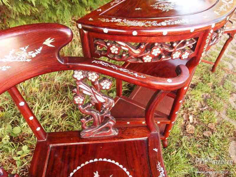 Orientální souprava nábytku - foto 2