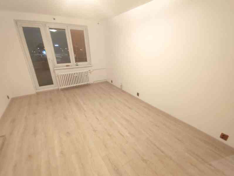 Pronájem 2+1 Praha 7 - foto 5