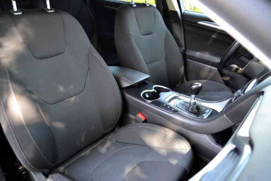Ford Mondeo 2.0 TDCI 132kW Titanium LED Dynamic facelift kom - foto 17