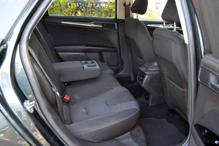Ford Mondeo 2.0 TDCI 132kW Titanium LED Dynamic facelift kom - foto 15
