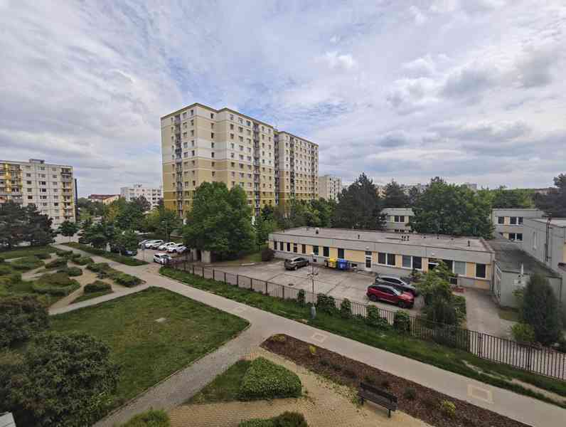 Prodej byty 2+1, 52 m² - Pardubice - Studánka - foto 12
