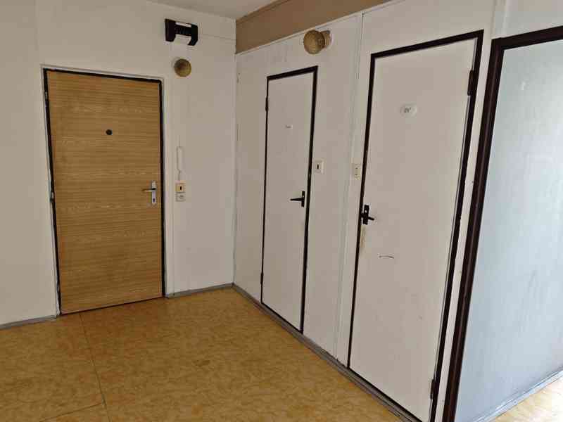 Prodej byty 2+1, 52 m² - Pardubice - Studánka - foto 7