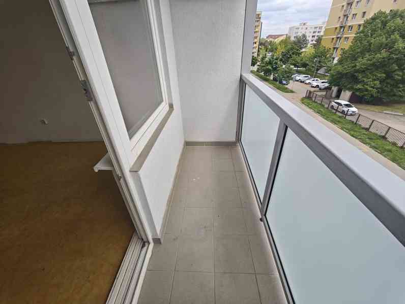 Prodej byty 2+1, 52 m² - Pardubice - Studánka - foto 6