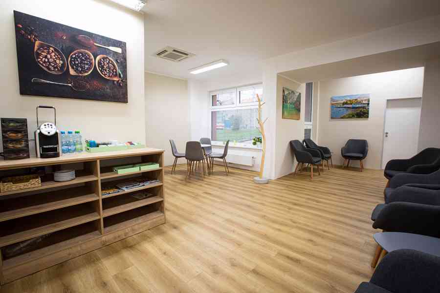 DENTÁLNÍ HYGIENISTKA / -STA plný úvazek BRNO - foto 1