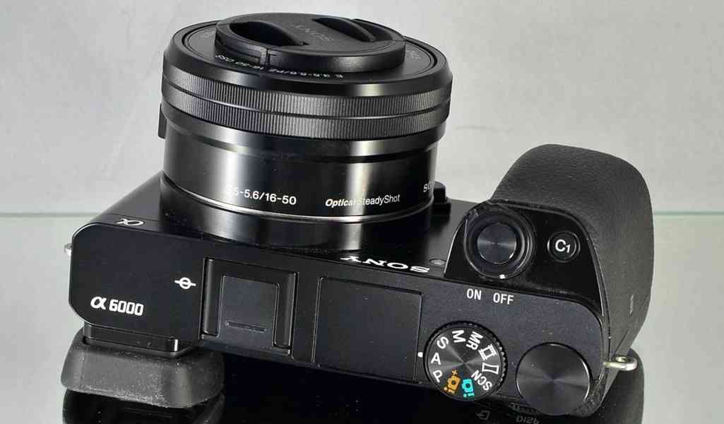 Sony A6000+16-50 mm*24 Mpx*Full HDV*WIFI*11000 Exp - foto 7