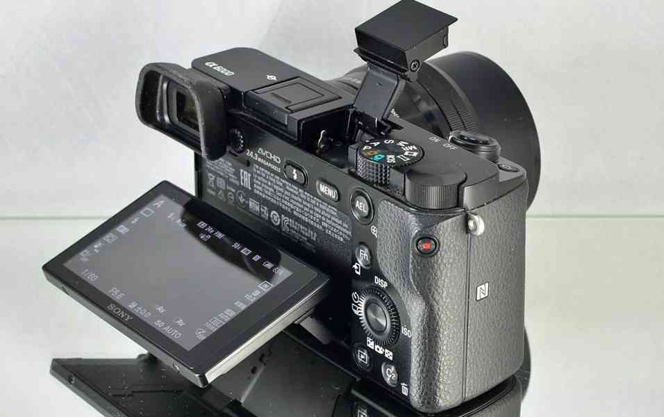 Sony A6000+16-50 mm*24 Mpx*Full HDV*WIFI*11000 Exp - foto 6