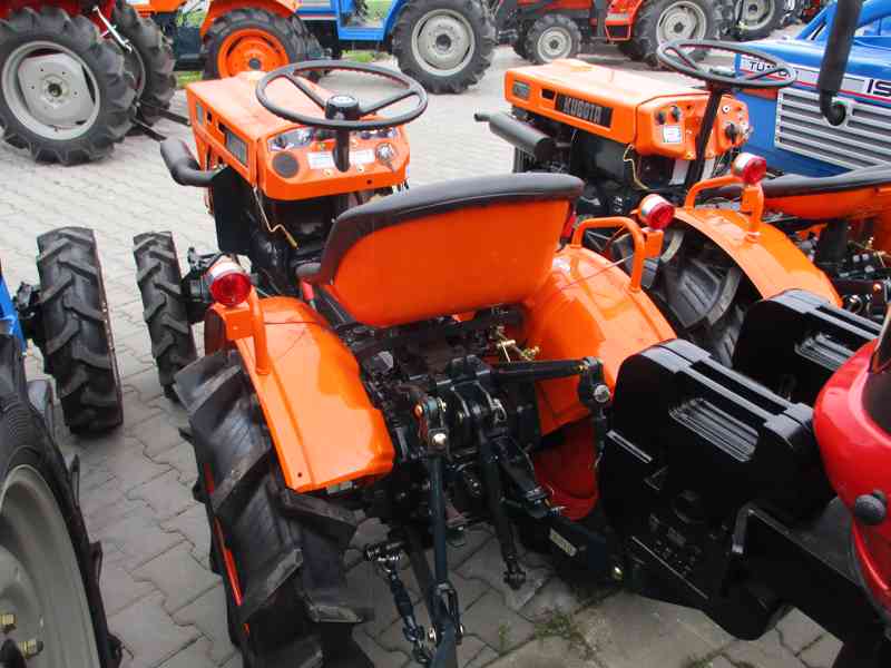 Malotraktor Kubota B6001 4WD plně repasovaný - foto 2