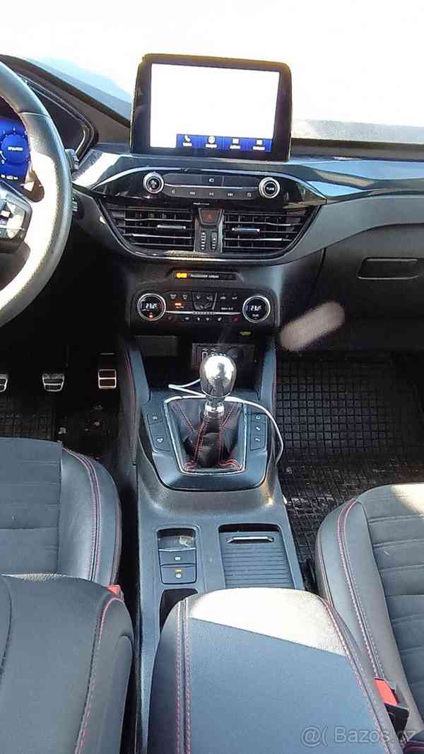 Ford Kuga 1,5   ST-LINE X EcoBoost 110kW - foto 6