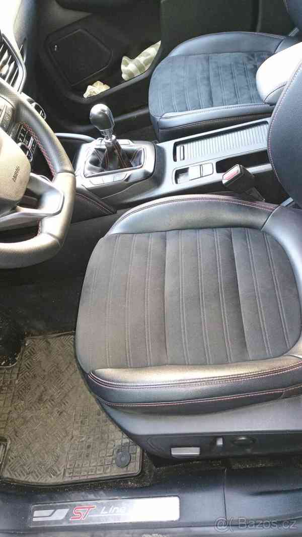 Ford Kuga 1,5   ST-LINE X EcoBoost 110kW - foto 7