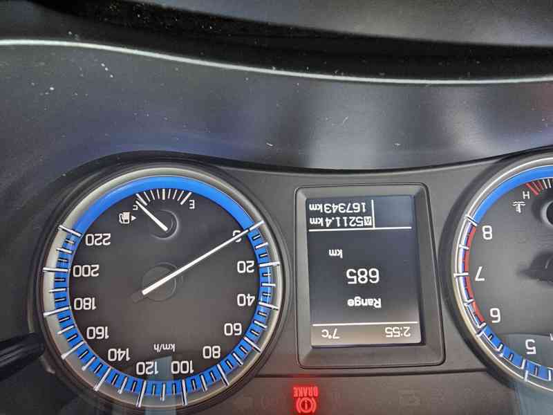 prodám Suzuki Sx4 S-Cross 1,6 Elegance - foto 7