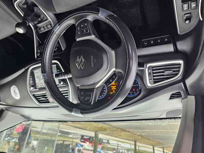 prodám Suzuki Sx4 S-Cross 1,6 Elegance - foto 3