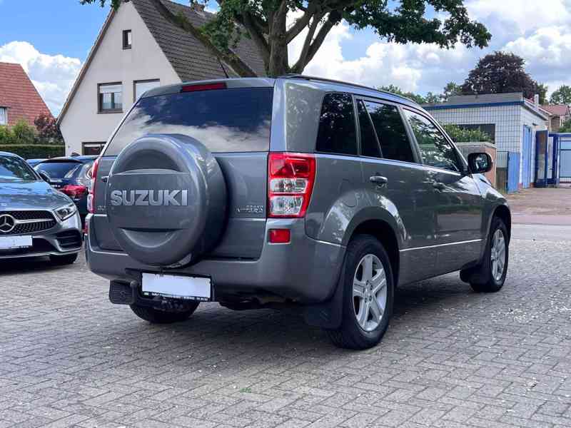 Suzuki Grand Vitara 2.0i Comfort+ benzín 103kw - foto 8