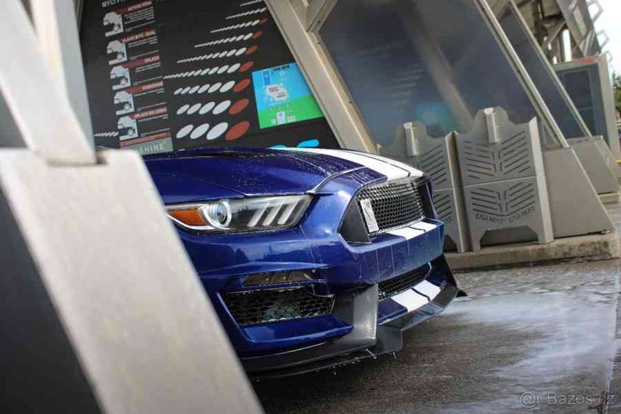 Ford Mustang 5,0   V8 GT PERFORMANCE - foto 3