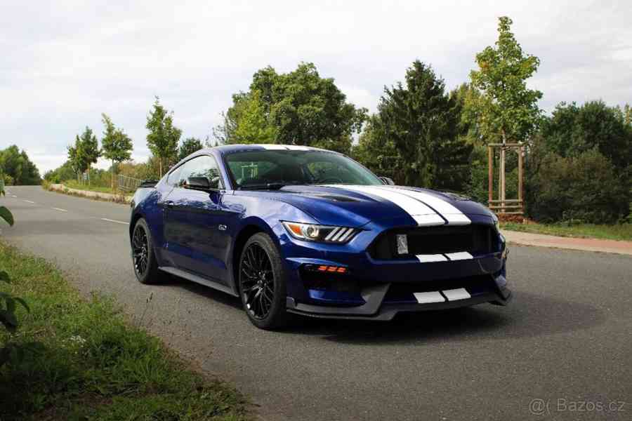 Ford Mustang 5,0   V8 GT PERFORMANCE - foto 1