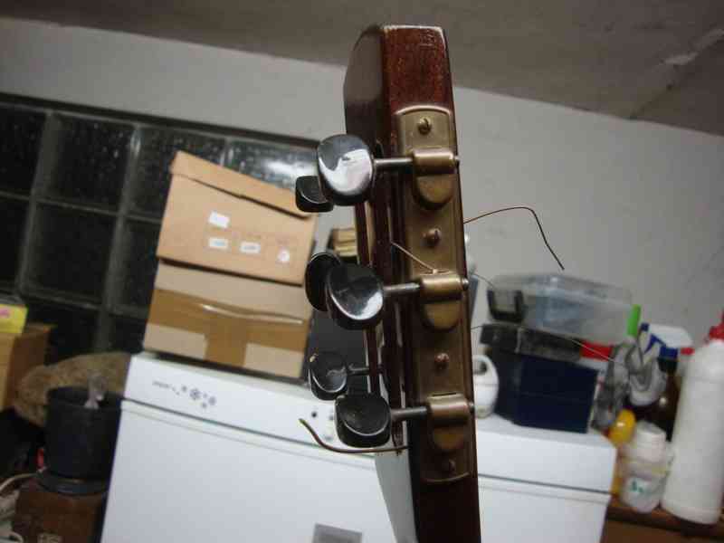 Kytara pro začátečníky, nebo na tramp k ohni 90 cm pěkná - foto 7