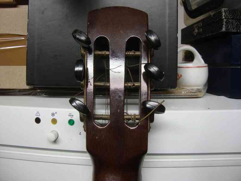 Kytara pro začátečníky, nebo na tramp k ohni 90 cm pěkná - foto 11