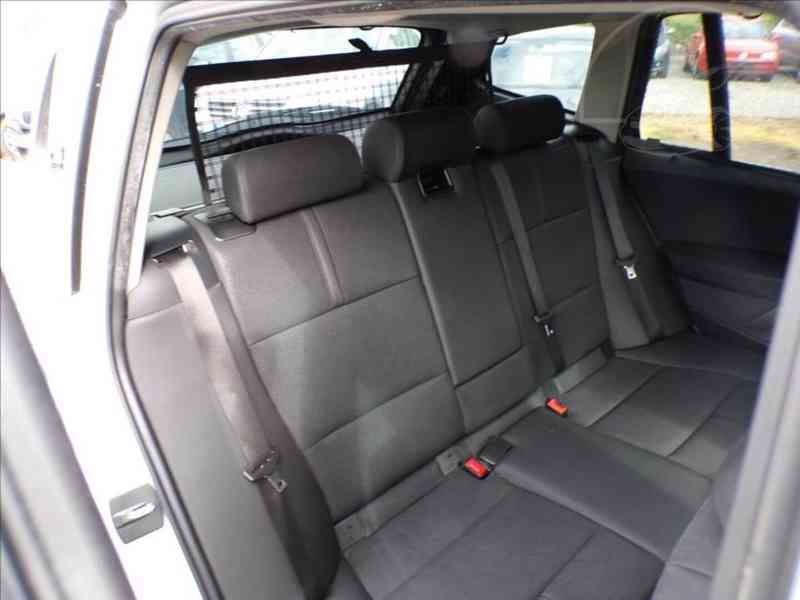 BMW X3 3,0 D 160kW - 4X4,TAŽNÉ ZAŘIZENÍ 2000Kg - foto 13