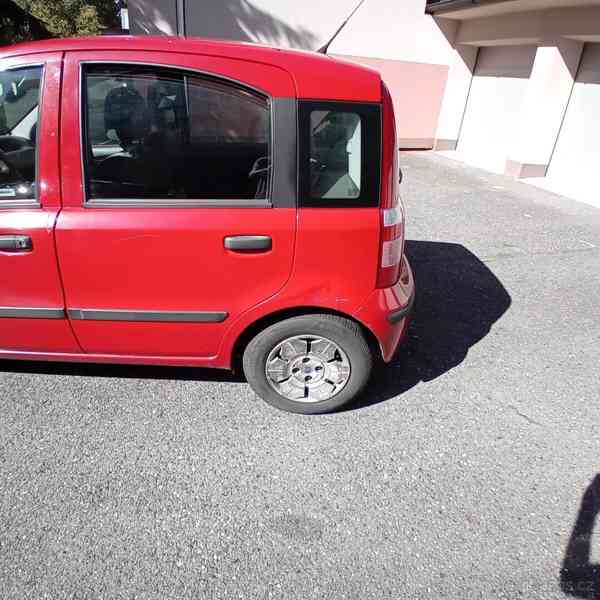 Fiat Punto 1,2 51kw 315 000km - foto 11