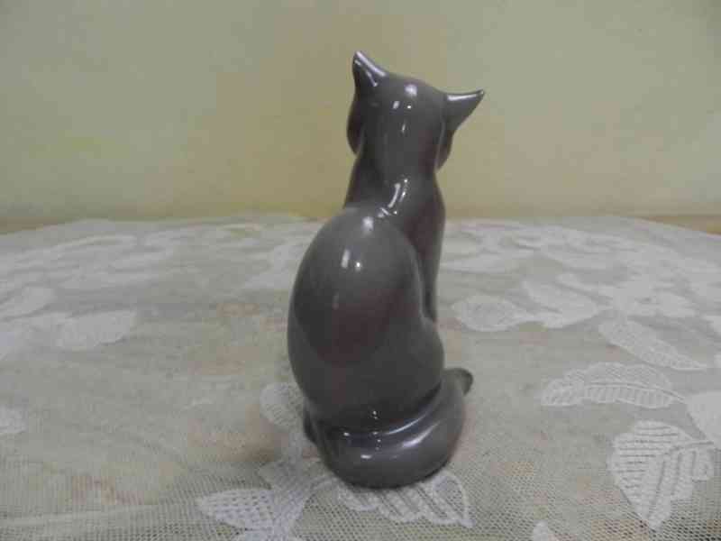 Porcelánová Plastika sedící Kočka větší Kodaň Copenhagen - foto 6