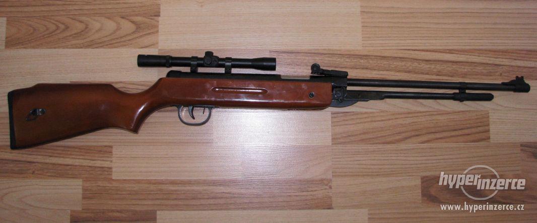 Vzduchovka B-3-3,puškohled, diabolky - foto 1