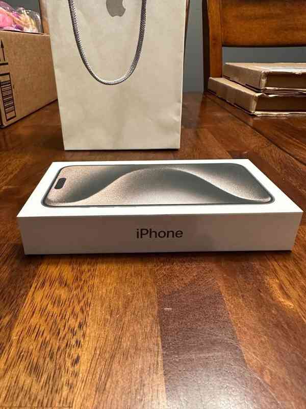 Iphone 15PROMAX NOVY - foto 9