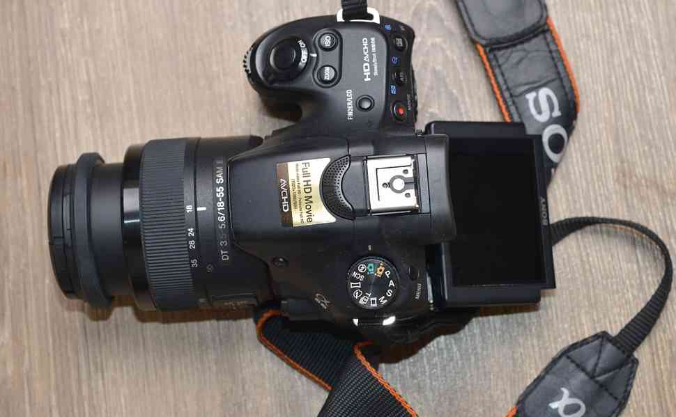 Sony SLT- A58 + Objektiv 3.5-5.6 SAM *13500 Exp. - foto 4