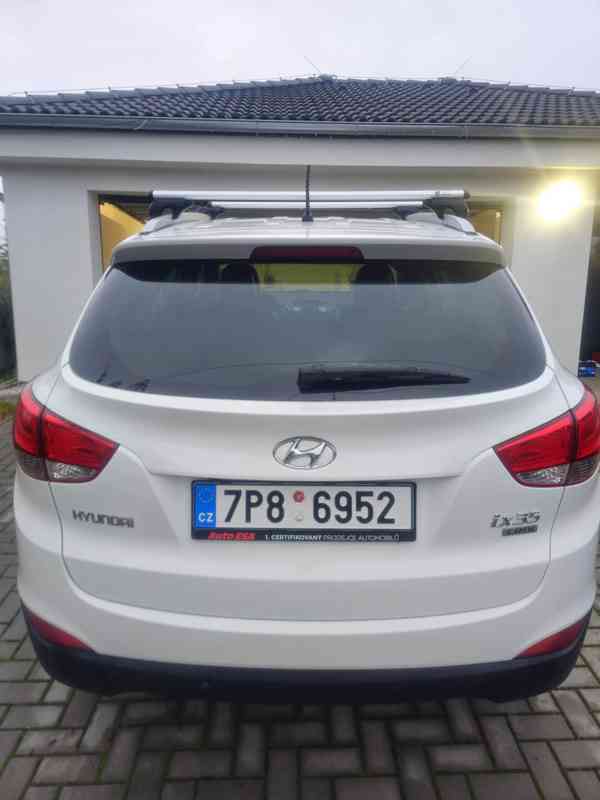 Hyundai ix35 1.7 CRDI pěkný stav.Najeto pouze 159 tis.km - foto 3