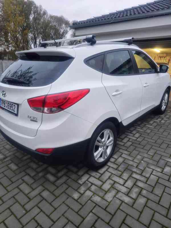 Hyundai ix35 1.7 CRDI pěkný stav.Najeto pouze 159 tis.km - foto 2