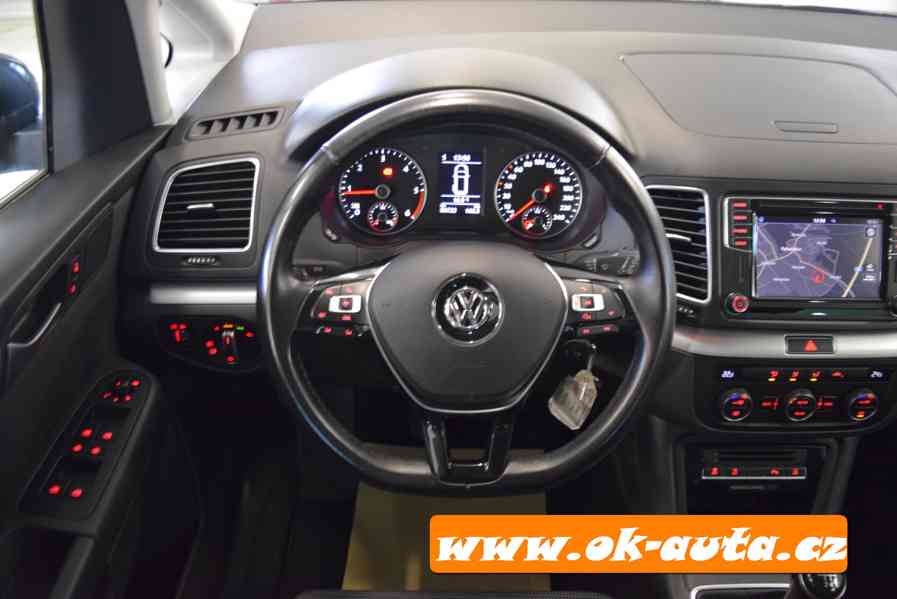 Volkswagen Sharan 2.0 TDI COMF. 7 MÍST 88 000 KM 2018-DPH - foto 12