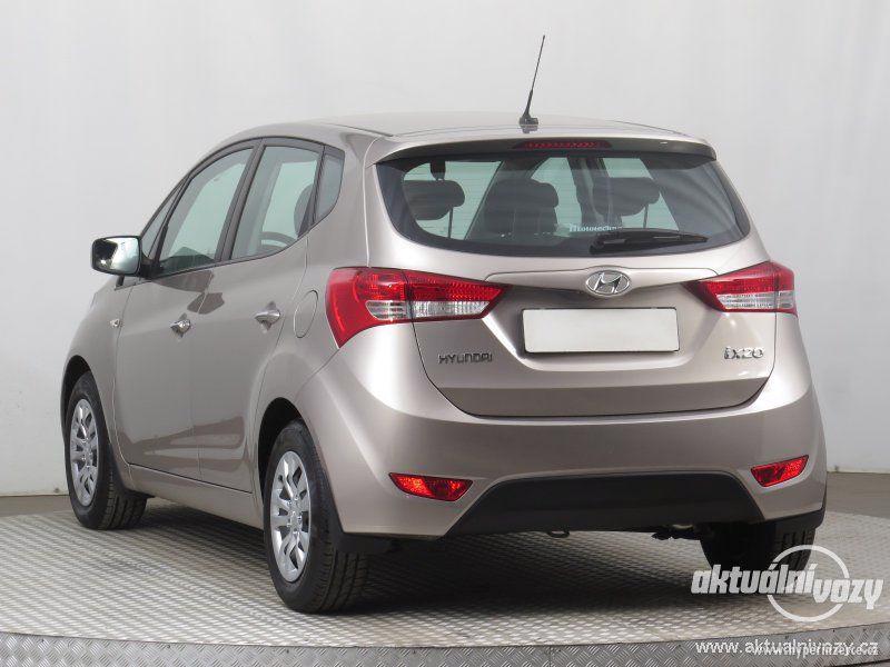 Hyundai ix20 1.6, benzín, vyrobeno 2018 - foto 8