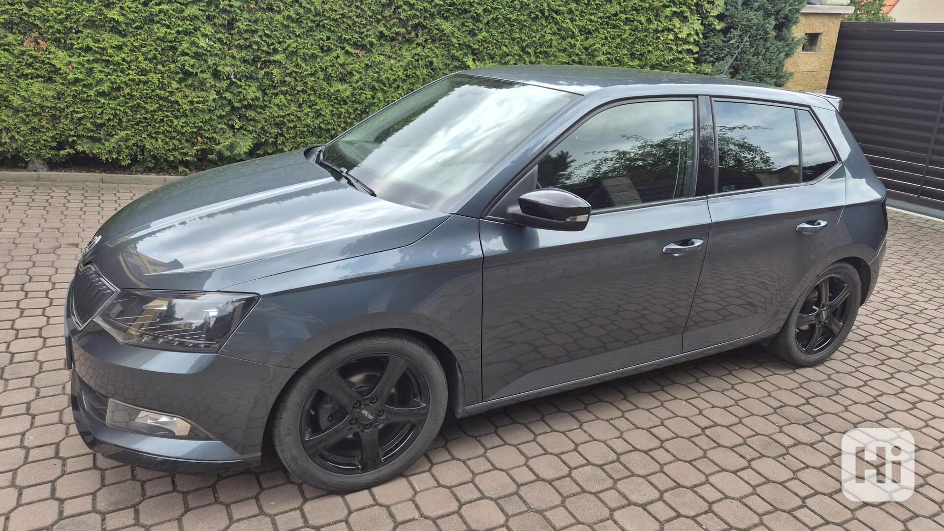 Automobily - foto 1