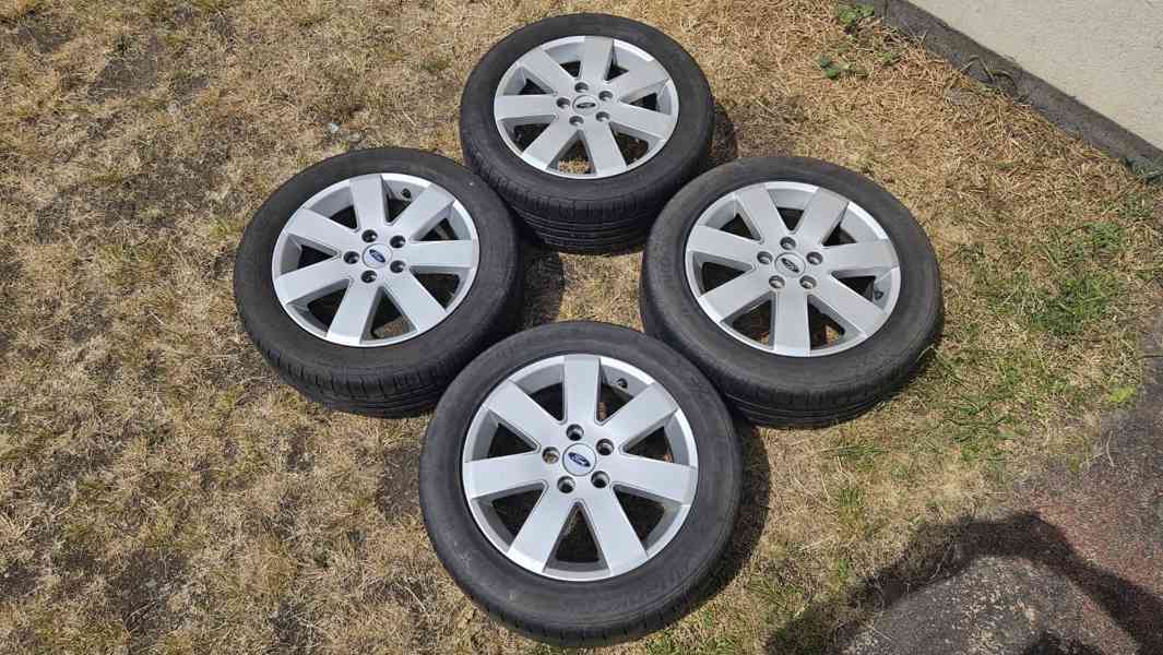 Ford Mondeo elektrony 6,5Jx16 5x108 ET52,5 pneumatiky letní  - foto 2