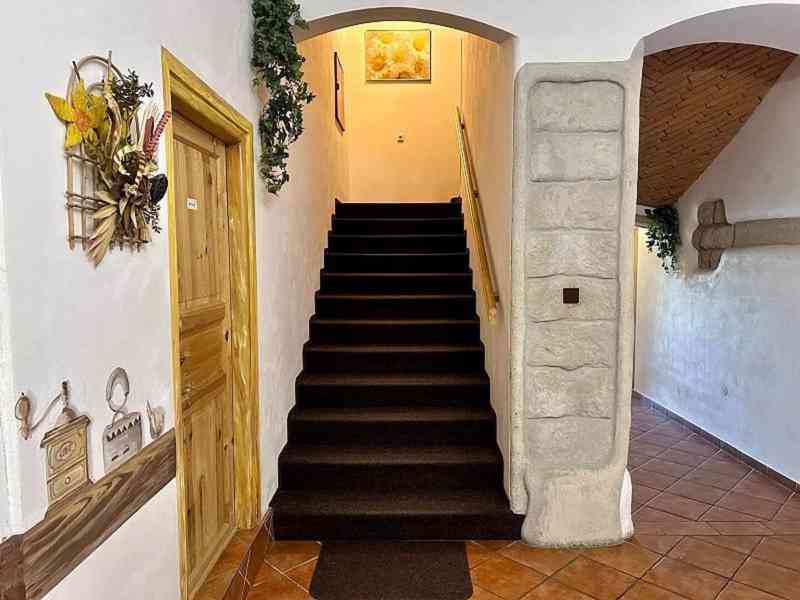 Dlouhodobý pronájem Kněžnice Jičín za 7100 Kč (230 Kč/den) - foto 7