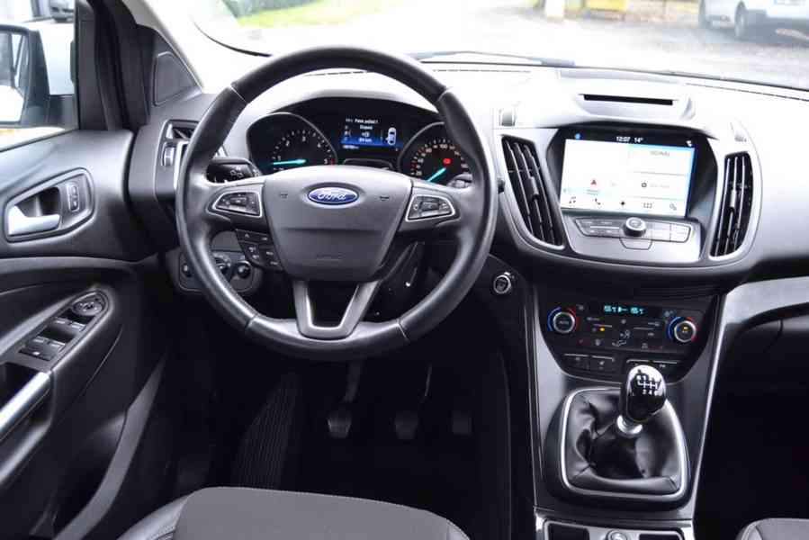 Ford Kuga 2.0 TDCI 110kW Titanium 4x4 - foto 7