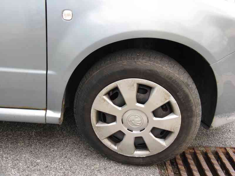 Škoda Fabia I Combi 2005 1,2 HTP 12v 141000 km - foto 8