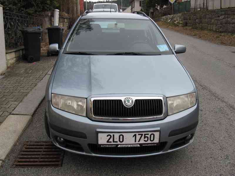 Škoda Fabia I Combi 2005 1,2 HTP 12v 141000 km - foto 5