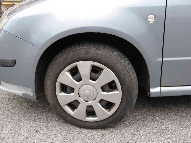 Škoda Fabia I Combi 2005 1,2 HTP 12v 141000 km - foto 9