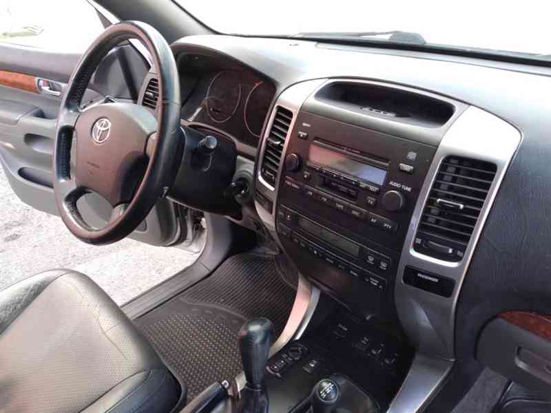 TOYOTA LAND CRUISER 120 D-4D AT,ČR,KŮŽE,120kW - foto 17