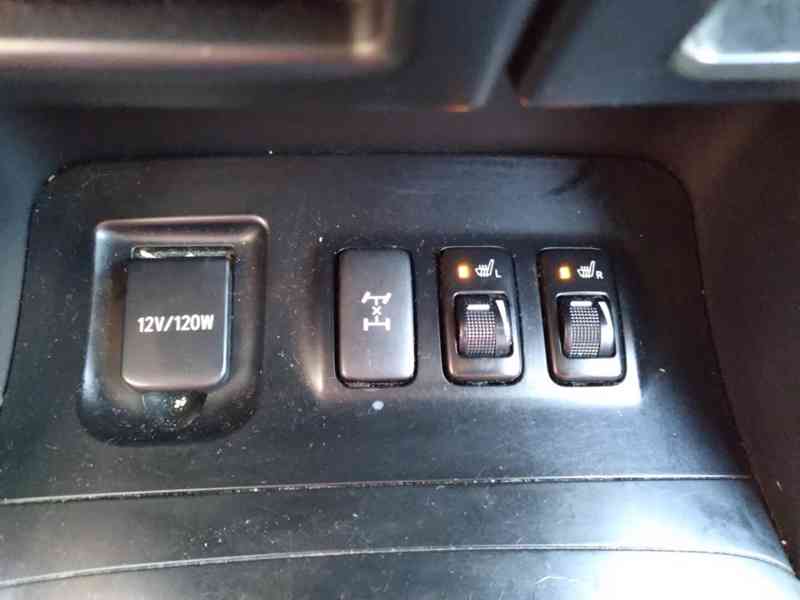 TOYOTA LAND CRUISER 120 D-4D AT,ČR,KŮŽE,120kW - foto 23