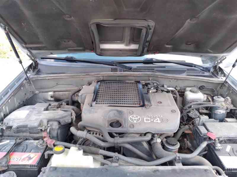 TOYOTA LAND CRUISER 120 D-4D AT,ČR,KŮŽE,120kW - foto 32