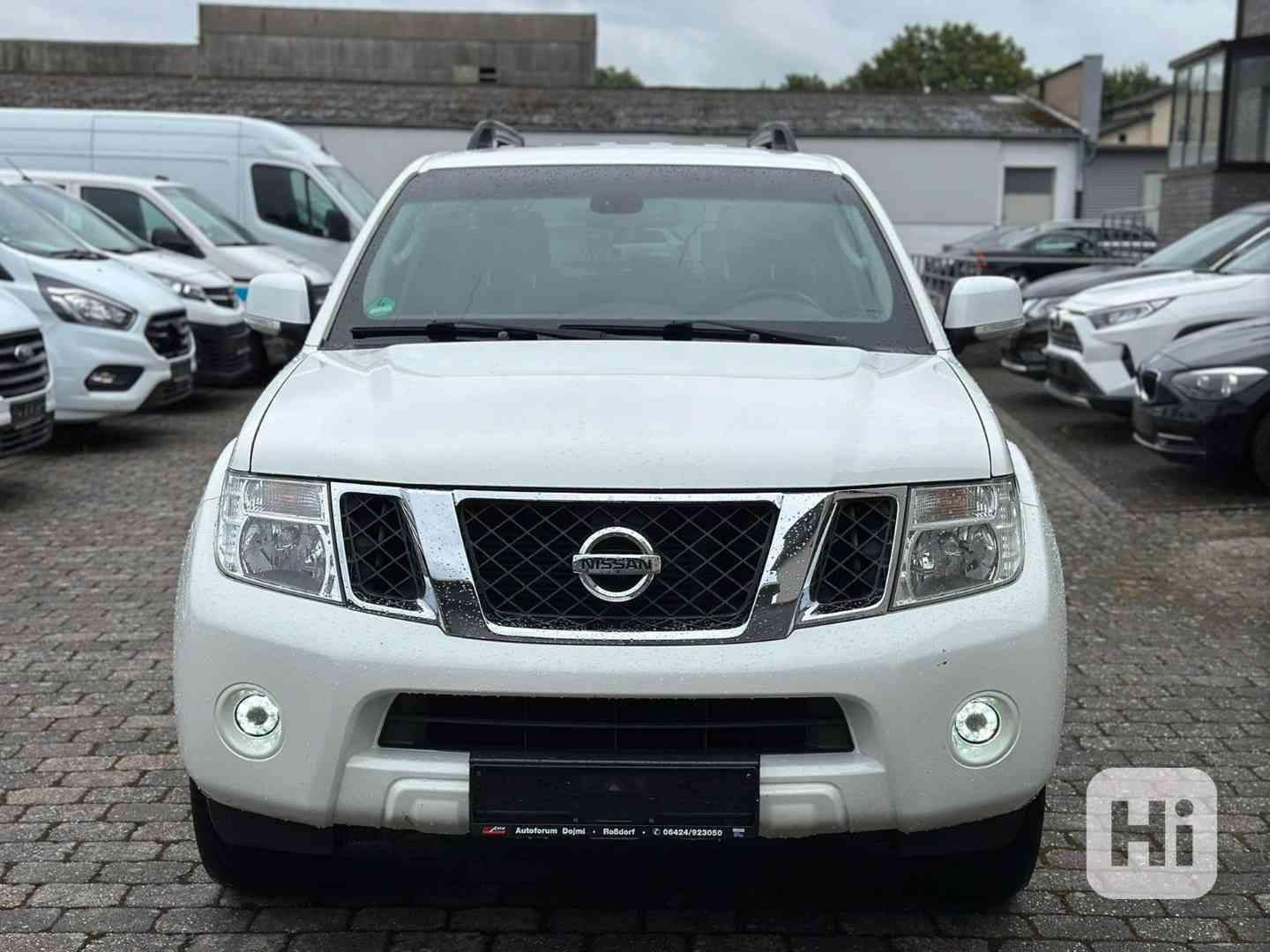 Nissan Pathfinder 2,5dCi SE 4x4 Aut. 140kw - foto 1