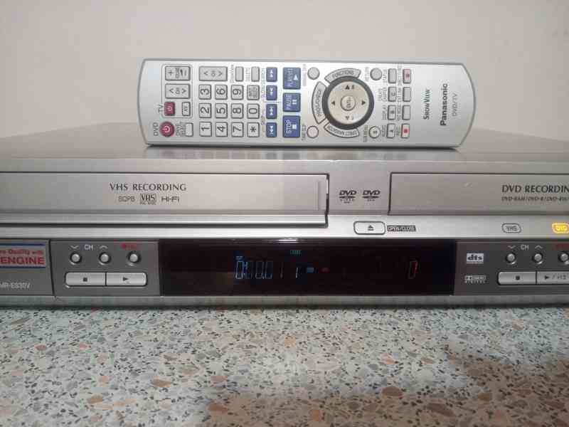 VHS-DVD rekordér Panasonic DMR-ES30 - foto 2