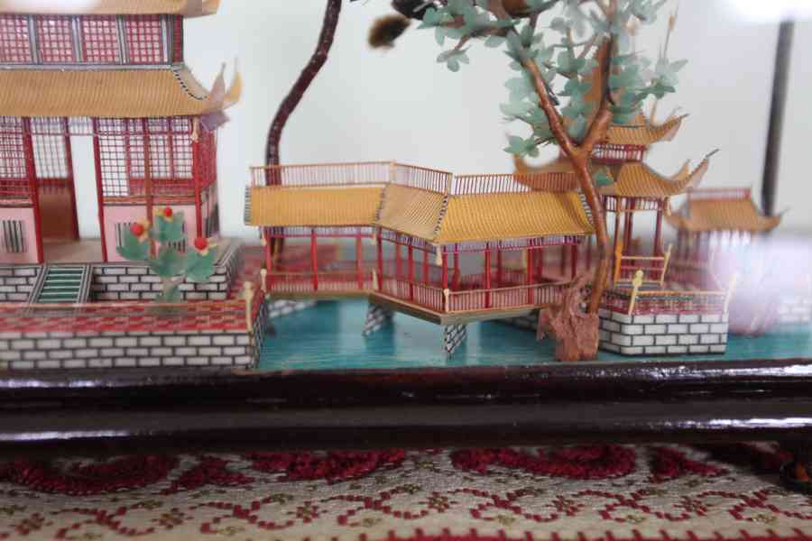 Dřevěný model zahradního paláce Čína - foto 3